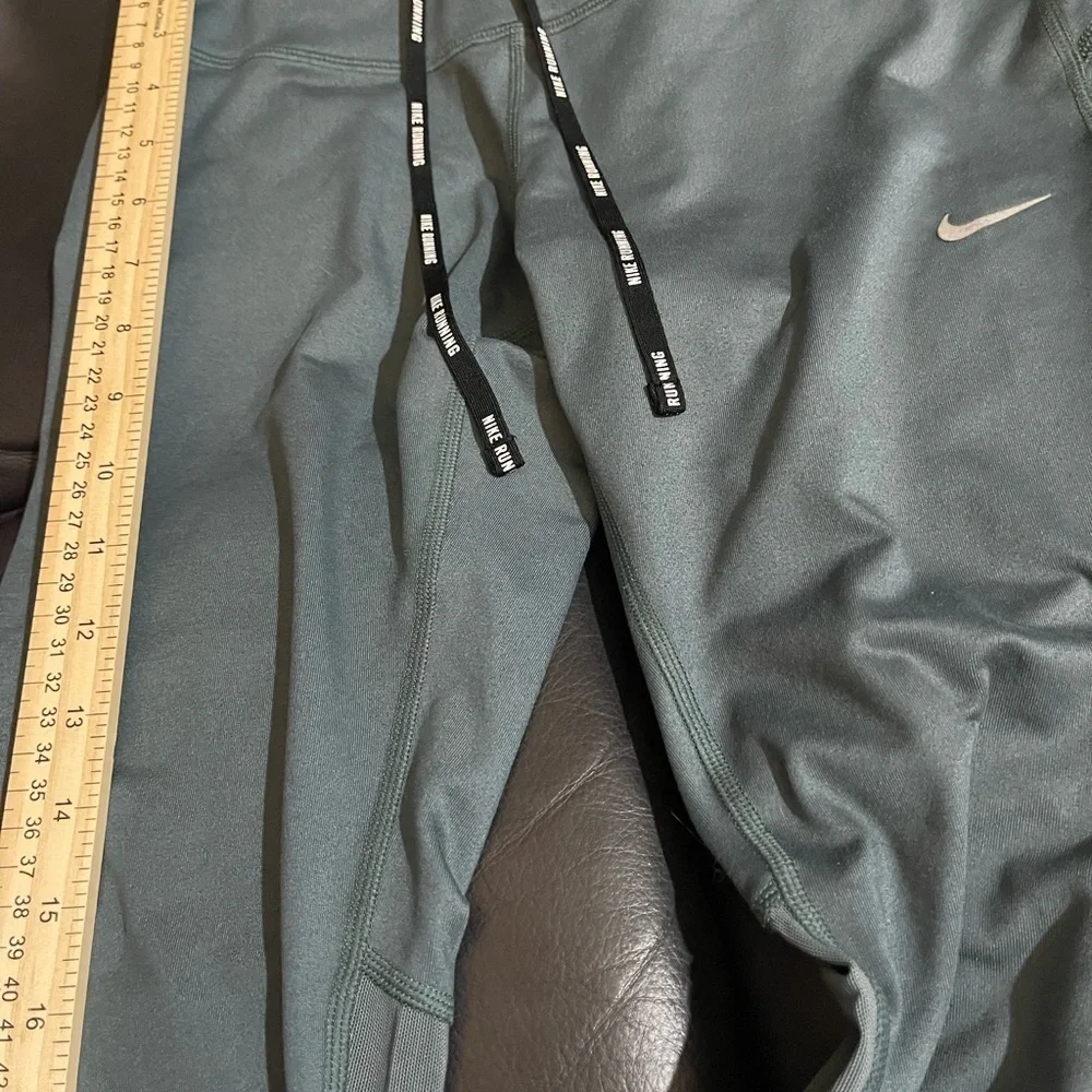 Nike Running greenish Teal SMALL, so soft , comfy cropped